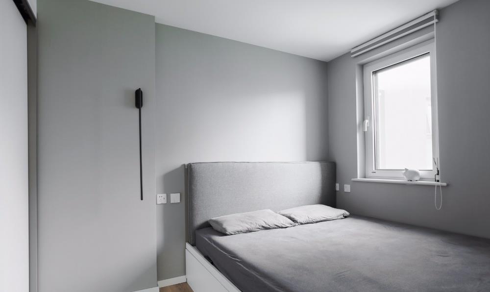 ▲夫妇俩买下42平小户型,巧用柜子代替隔墙,全屋收纳倍增,晒晒