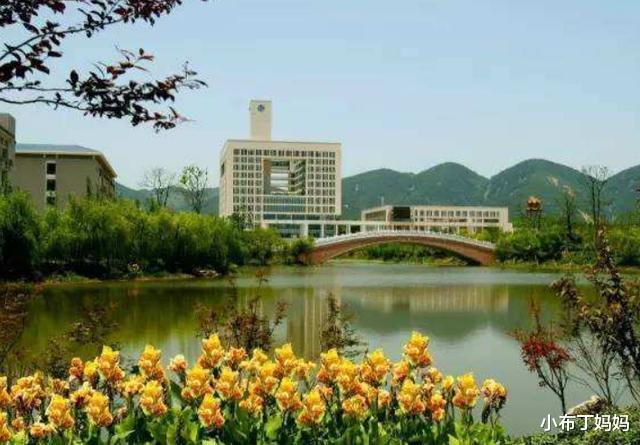 高校|4所性价比高的二本师范大学，录取分数不高，很受中等考生欢迎