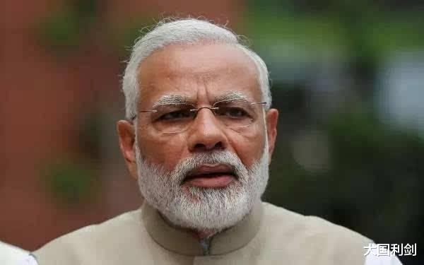 印度|印度警报突然响起!大量公交车遭“血洗”,场面一度很壮观