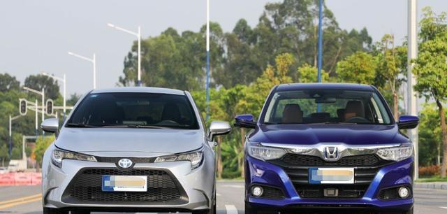 三菱翼神|开完丰田雷凌，再换到本田凌派上，内行人：哪个更好一目了然