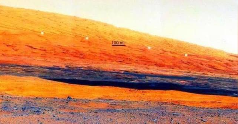 『火星』火星出现“柏油马路”，照片中清晰可见，当真存在外星文明？