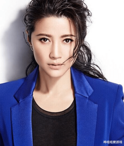 颜丙燕|她曾8夺影后却无戏可演，倪萍说她是中国最牛的女演员，没有之一