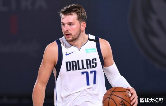 科怀·伦纳德|伦纳德轰33+14+7仍无缘今日最佳！对不起！你碰上历史第一人了