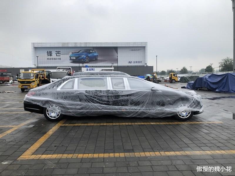 首輛2021款“邁巴赫S680”抵達北京車展，內飾奢華，外觀堪稱藝術品-圖2