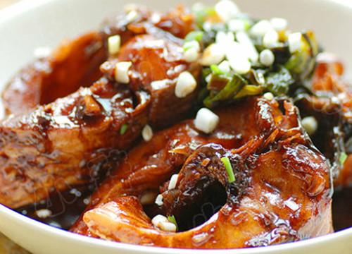 「柠檬」它是“鱼腥”的克星，做鱼稍微加一点，鱼肉又香又嫩，没有腥味