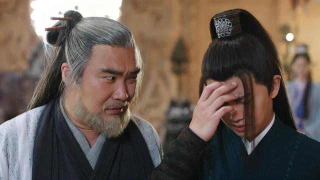 「张慧雯」该为张慧雯说句话吗，《暮白首》不敌《锦衣之下》女主不被欣赏？