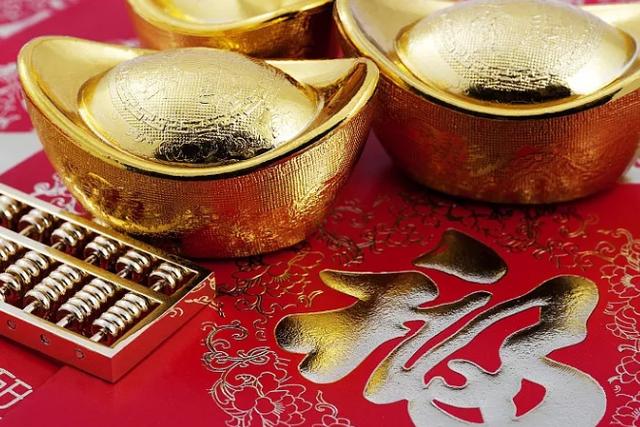 生肖@五月中旬起,事业高升,爱情顺遂的4个生肖,有财有福,运势长虹