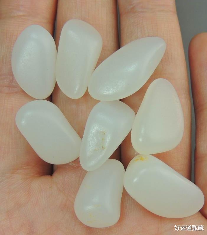 |什么是和田玉“作料”和“玩料”，什么样的“玩料”值得把玩