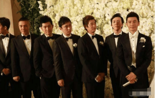 |表面看似很火，实则无戏可拍的4位明星，最后一位至今“被骂”！