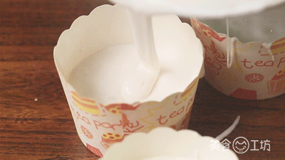 「蛋糕」只需搅一搅，蒸一蒸，香软蓬松，比蛋糕还省事