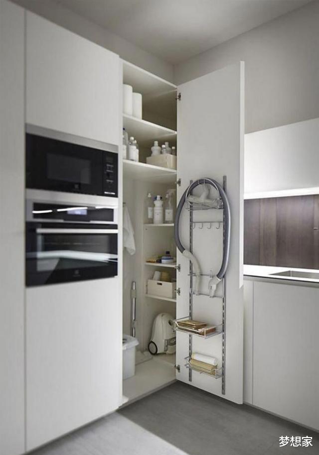 |别光知道装平开门啦，碍事又不好看，装个平开内缩门简约又实用！