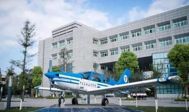 高校■5所双非院校，因独门专业受宠，录分低，就业质量高，20考生参考