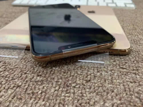 #iPhone#最\失败\降价最狠的iPhone,降了3600元,网友:我就没见人用过