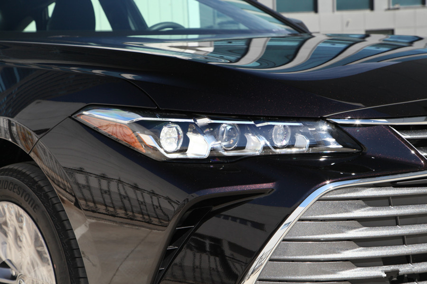 大众汽车|丰田又成功了！入门就配10气囊，一箱油跑980KM，30天卖12256辆