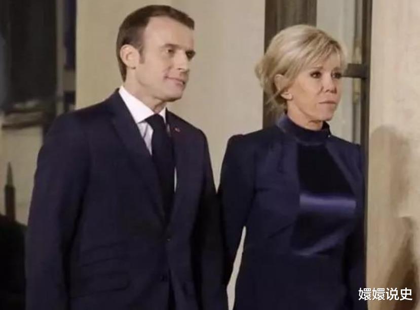 「发型」66岁布丽吉特换发型！早该舍弃“波波头”，法式小卷美成洋娃娃