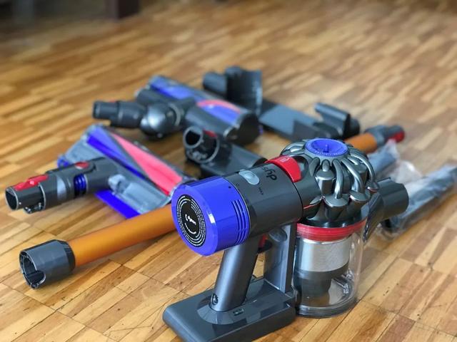 老年小妙招|家里的电器,最好嵌入安装!电器收纳到柜子里,好用美观两不误!