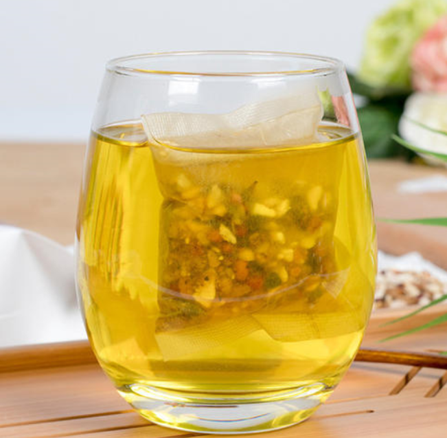 蒋欣|微胖已经不足以形容蒋欣了，37岁胖成“大妈身材”，身材管理这么难吗？
