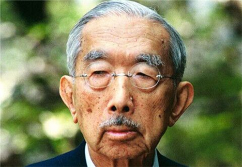 冈村宁次|冈村宁次手握105万日军,听到天皇投降广播啥反应?低声说了4个字