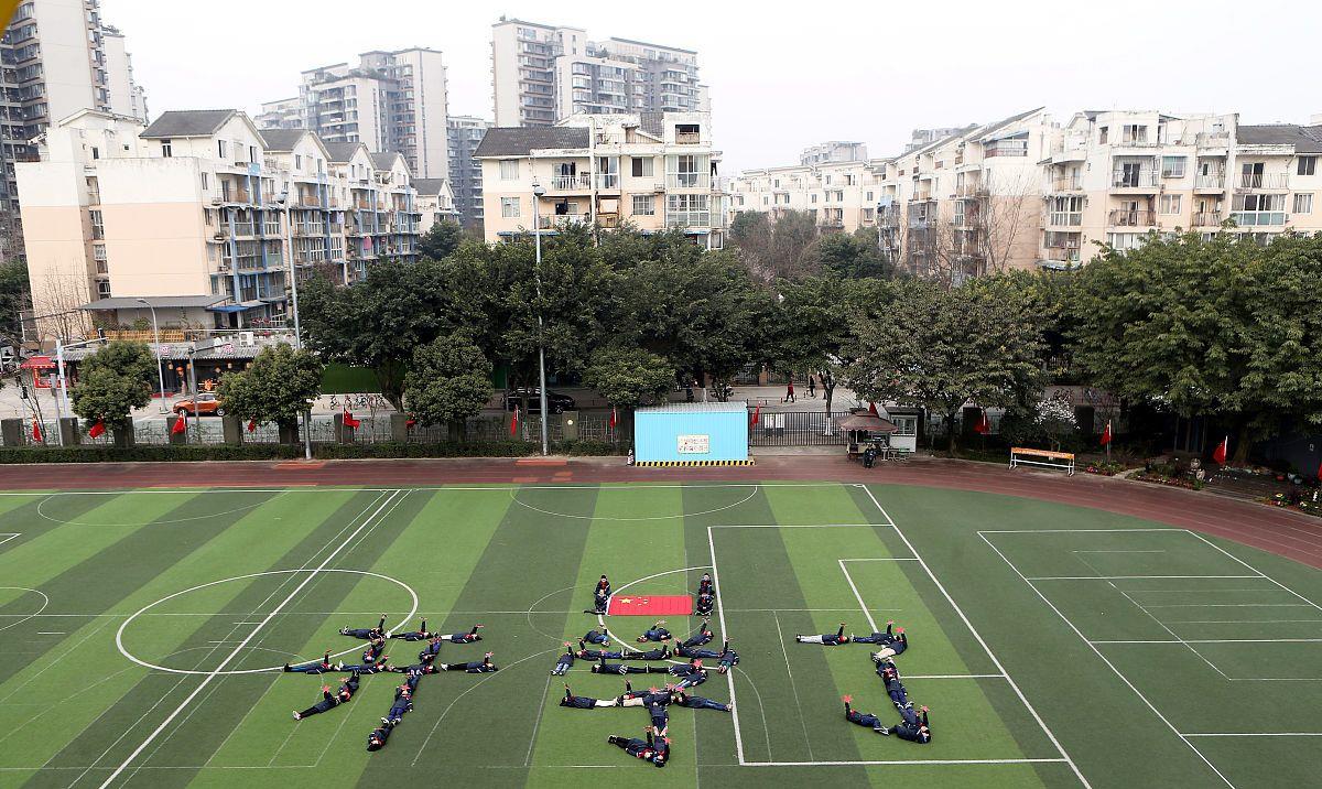 「」开学“最新”的消息:16省公布了开学的时间,这省大学的开学定在4月13日