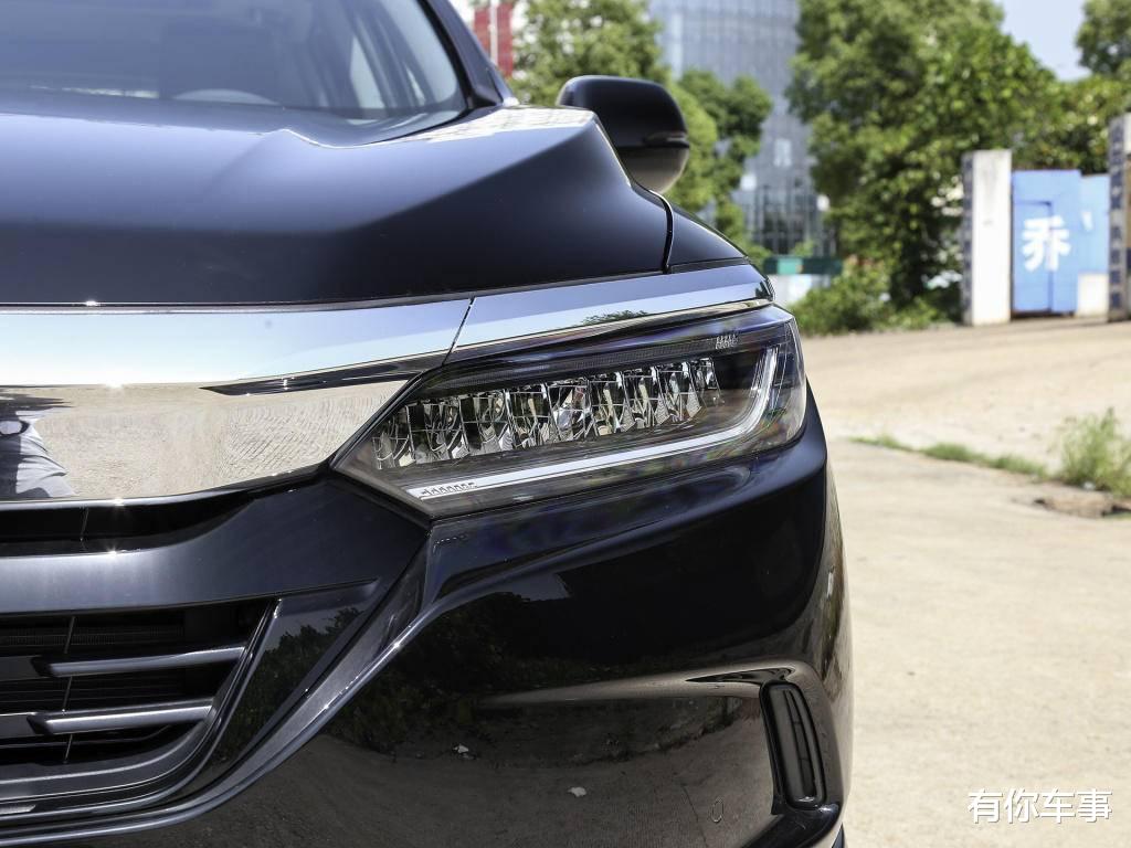 「本田CRV」入华以来几乎没有差评，如今新车上市仅半年，就被誉为年轻人首选