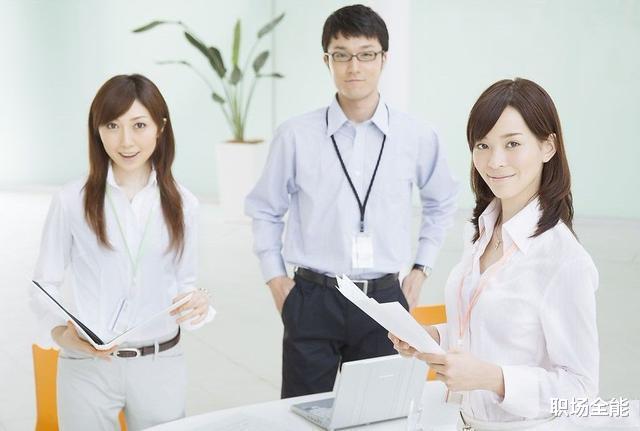 |同事溜须拍马获得晋升，这种“优势”可借鉴么？为啥马屁这么受宠