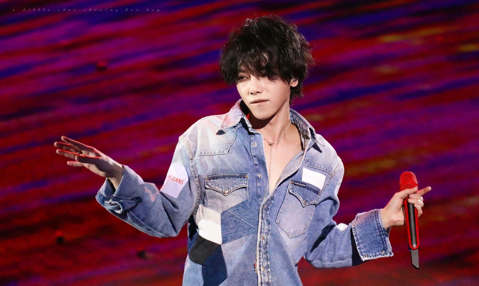 「华晨宇」“华晨宇”的歌为什么很少被翻唱？是华语乐坛的光荣还是悲哀？
