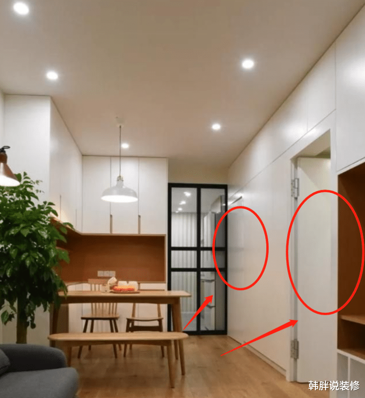 @66㎡小蜗居，老婆非要在卫生间装两个门，完工后发现太明智了