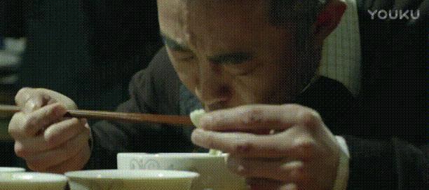 段奕宏:演技好坏吃面就知道,侯勇段奕宏吃的人流口水,她却演成一生黑点