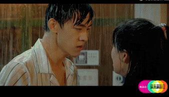 小彩旗|《演员请就位》“拔丝吻”粘度太高，口水肉眼可见，观众集体不适