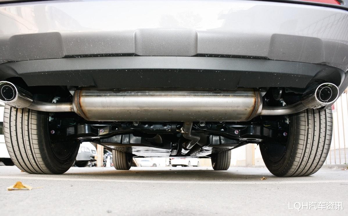 [SUV]丰田最畅销的SUV，油耗4.7L，一公里不到3毛钱，家用车的首选