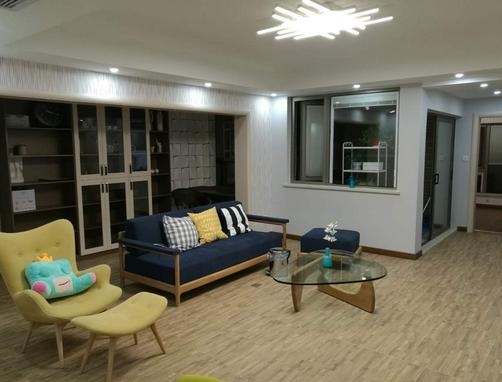 『』买了个带小院的一楼房子,花34万装修完,被大家狂吐槽