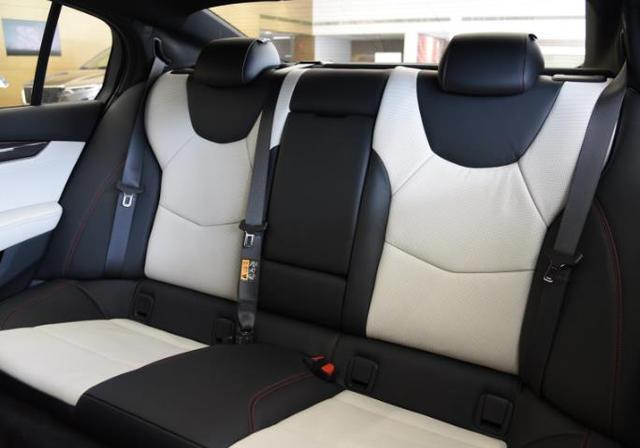 [凯迪拉克]28万喜提凯迪拉克CT5，问到真实体验，车主表示有话要说