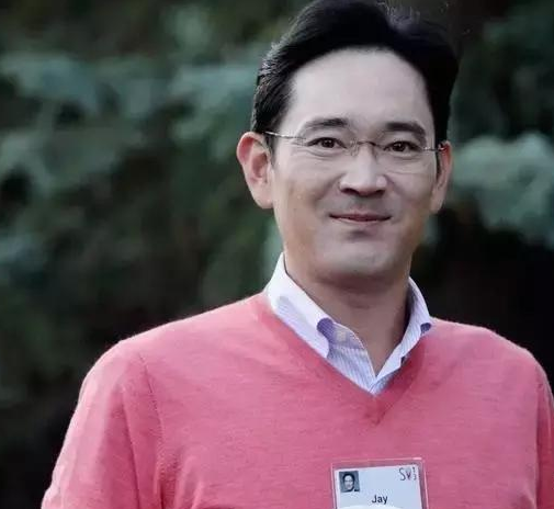 豪门|21岁嫁入豪门后，她卷走1000亿离婚，逆袭成霸总和影帝热恋：真·大女主！