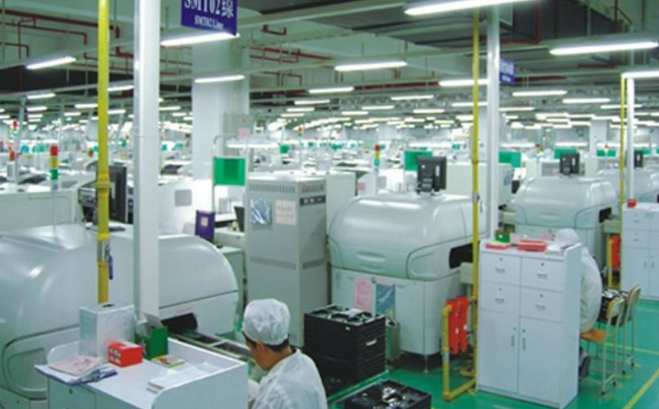 #富士康#坏消息传来！华为、阿里、富士康相继宣布，90后的危机正式到来！