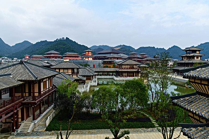 贵州|贵州建设中国最大影视城，总投资60亿，当地人：比横店差远了