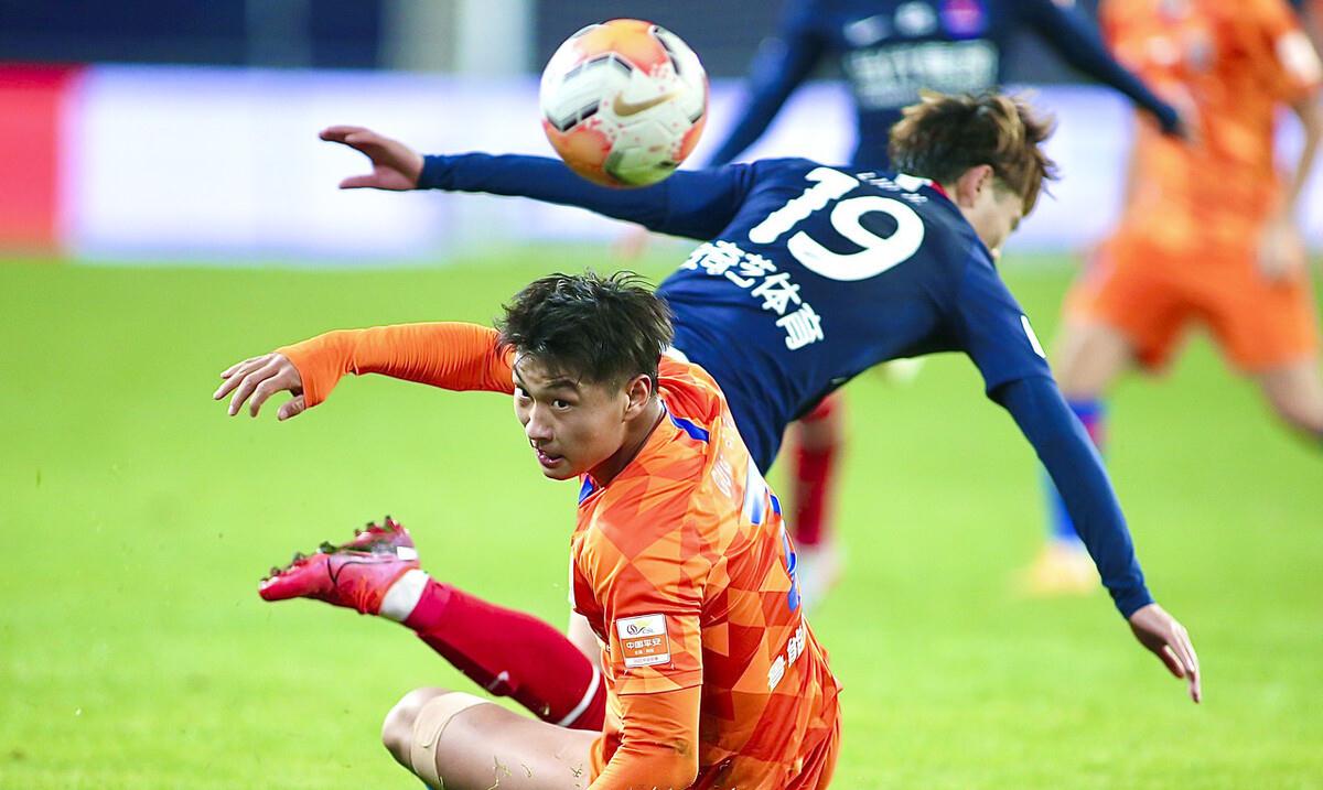 亚冠|恒大吃亏鲁能得利：亚冠对手成绩作废，足协“补偿”鲁能直通冠军