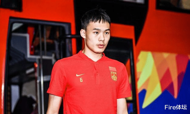 中超|6.4分！21岁国奥天才被严重高估！中超生涯至今39场1球继续沉沦