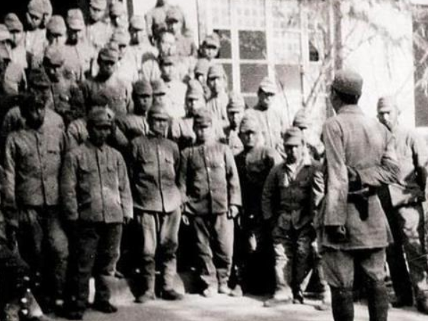 黄继光|21岁的黄继光真正死因：50多年后，当时随军女护士道出了真相