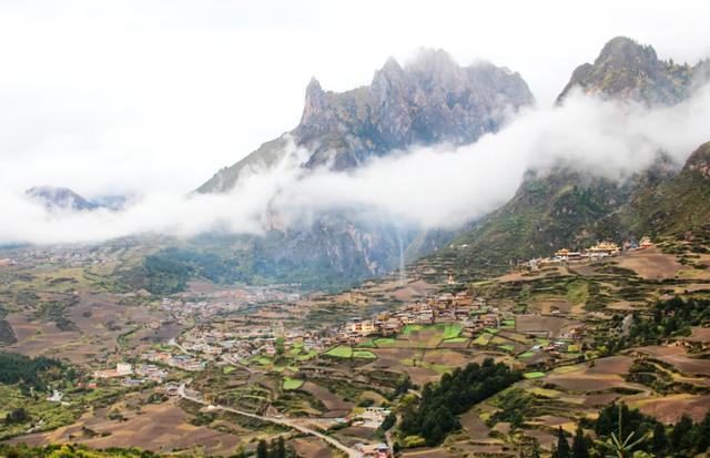 「甘南」去过扎尕那的摄影家，都忘不了那儿的美，你梦中的伊甸园就在甘南