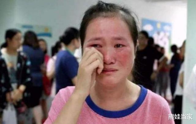 熊娃当家|“我宁愿养条狗，也不养父母”，网友：这样的父母，真的不该养