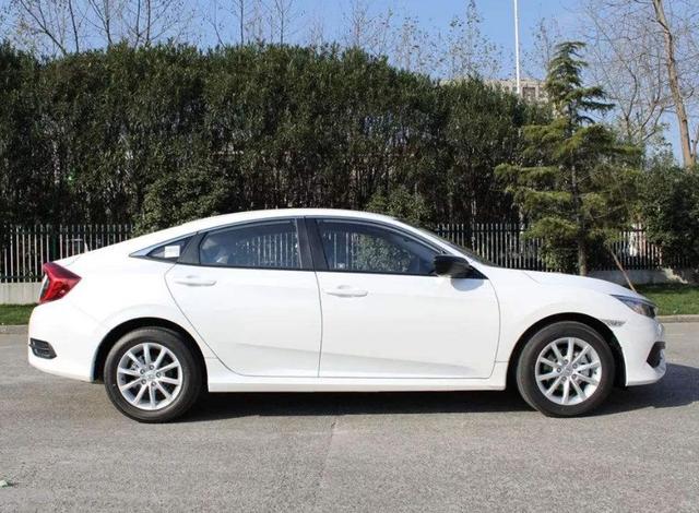 思域|有钱人买思域，“穷人”买卡罗拉，真正懂车的多半会锁定它