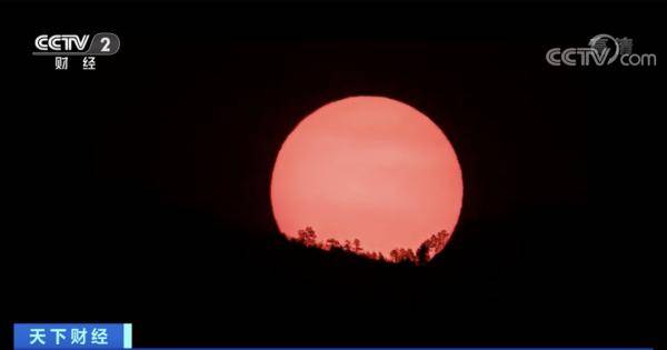 月亮|血月横空，月亮怎么了！