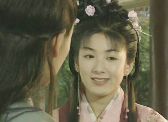 发型|为什么现在的古装剧没有以前的好看？看各位女子的发型就知道了！