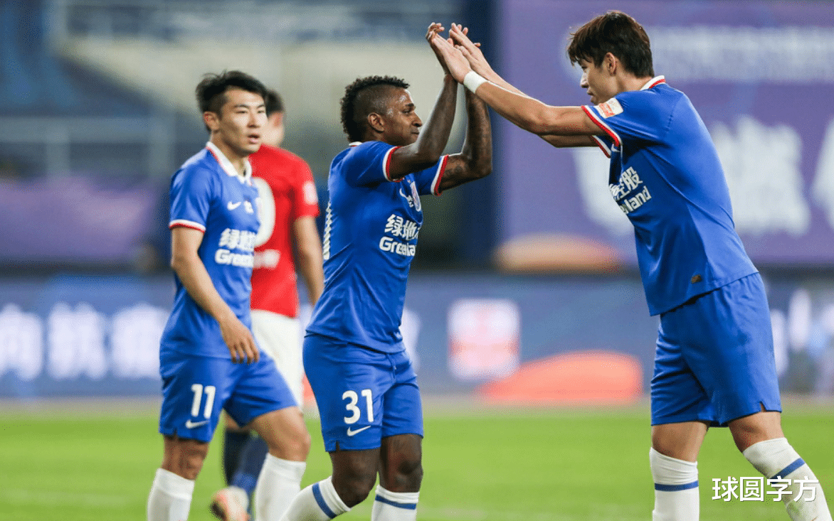 上海申花|3-1！申花2500万新援完胜队史第一，金信煜归来得从替补做起了