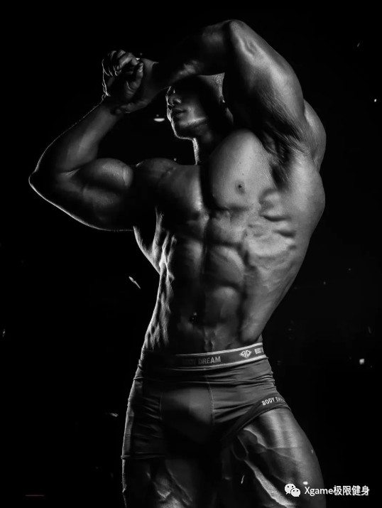 鹿晨辉|一组硬照告诉你，“中国第一围度”到底有多牛！