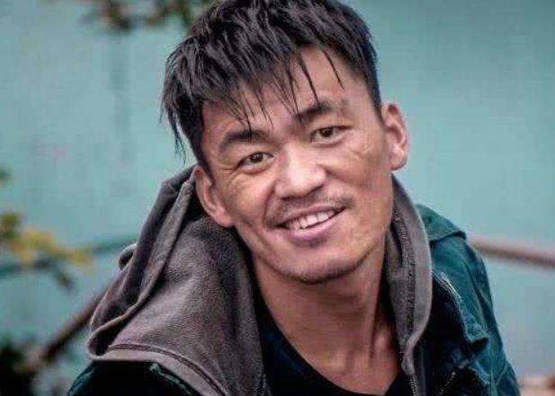 【那英】剧组又穷导演没名气,那英嫌火不了不肯演,成本3000多万却获得14亿票房