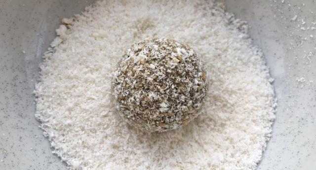 ##穷人的“阿胶”，每周坚持吃2次，补气血脸色好，50岁都不显老