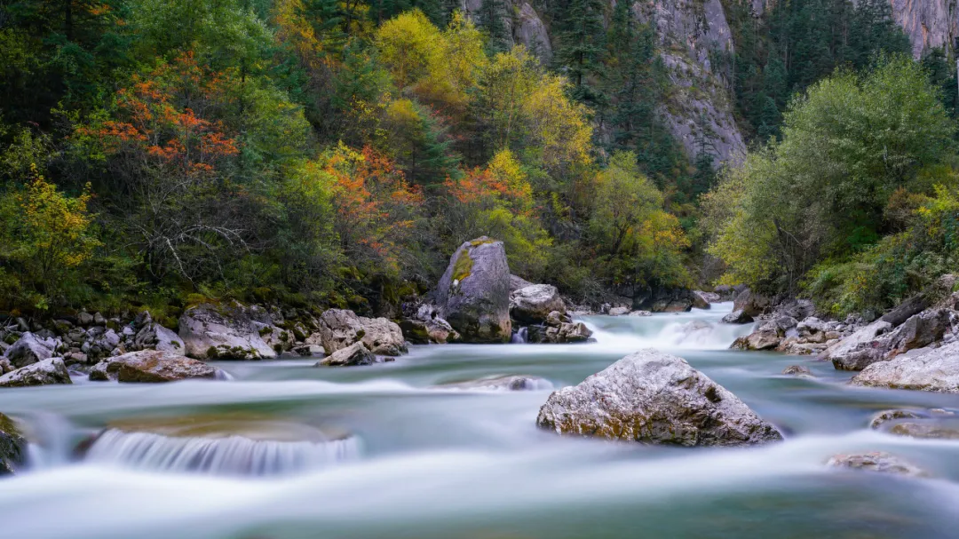 「稻城亚丁」唯一敢叫板稻城亚丁的地方!就在318旁,却低调少有人知,庆幸未火!