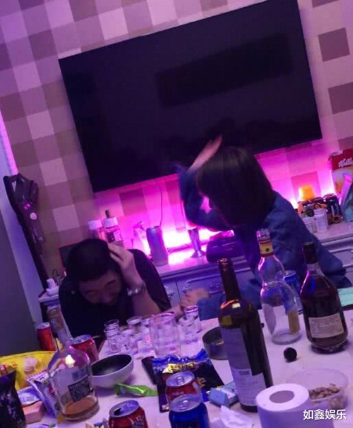 乃万@乃万报毒奶之仇，聚会暴揍capper，曝乃万金子涵等人或组二团出道