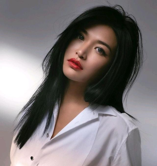 |她因负面新闻被TVB雪藏,无奈主动投简历找新工作,网友:自作自受